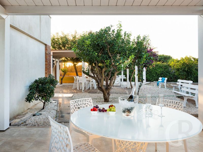 ferienhaus-baia-mar-sitzplatz-im-freien.jpg
