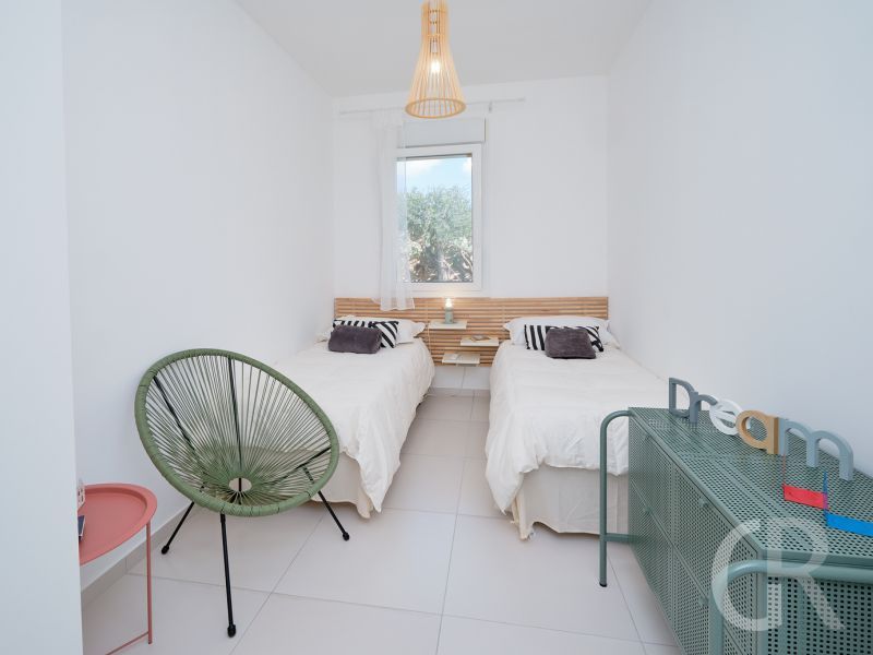 ferienhaus-teti-schlafzimmer-mit-einzelbetten.jpg