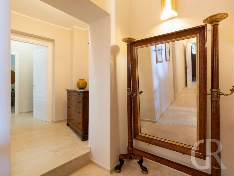 ferienwohnung-aurispa-flur.jpg