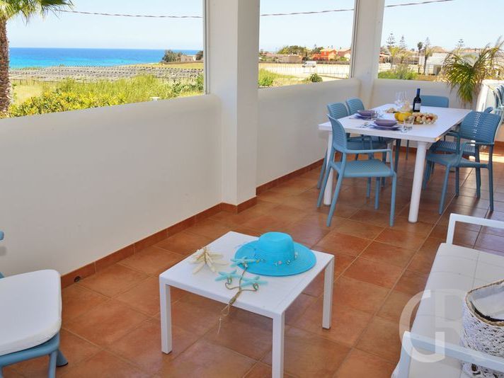 ferienwohnung-calantha-meerblick.jpg