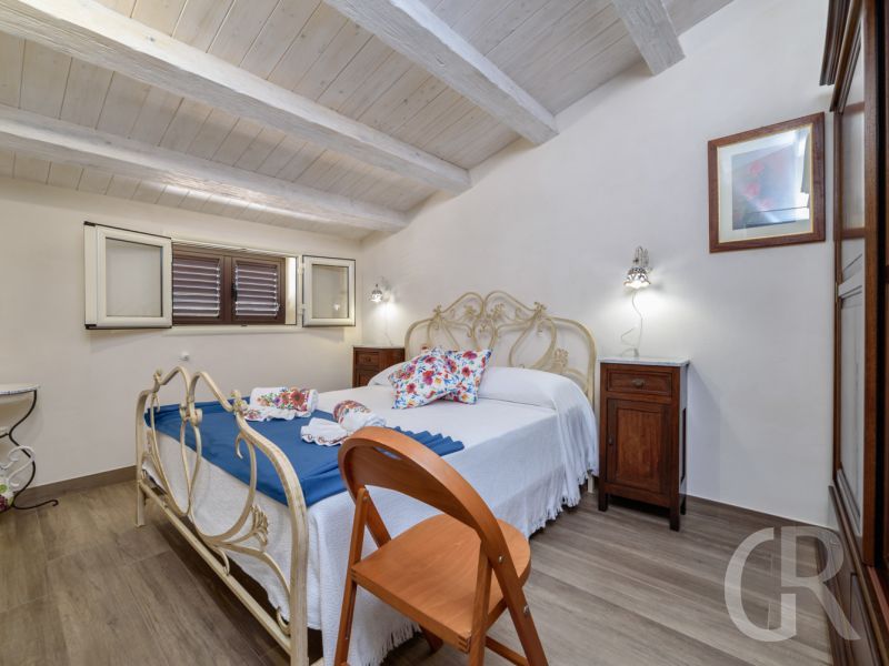 ferienwohnung-ducezio-doppelschlafzimmer.jpg