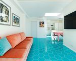 ferienwohnung-peppina-sofa-im-wohnraum.jpg