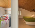 ferienwohnung-timo-wohnraum-und-schlafzimmer.jpg