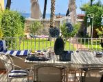 terrassentisch.jpg