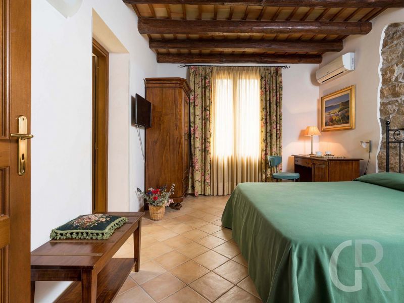 villa-ager-costa-gruenes-zimmer.jpg