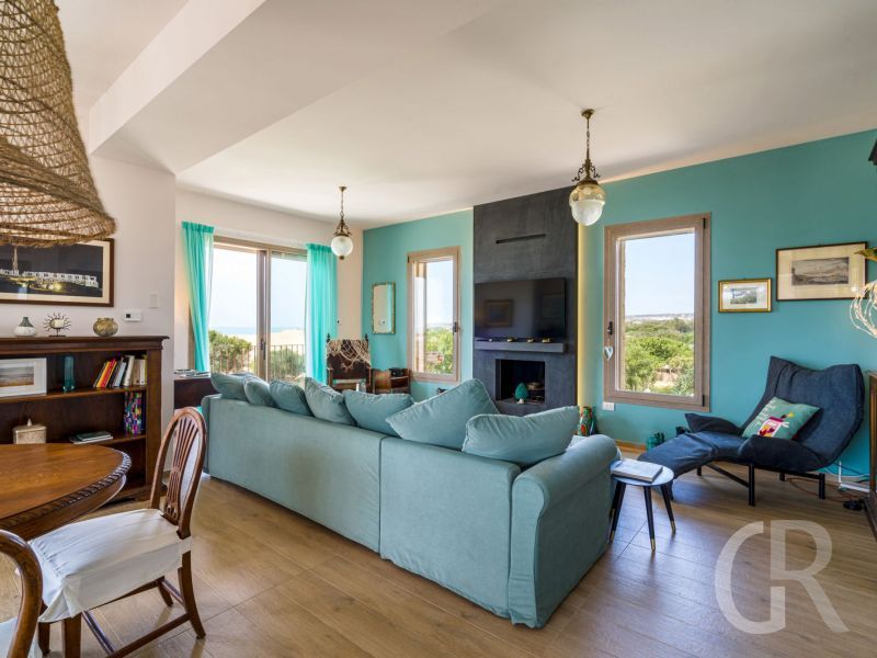 villa-dafne-sofa-im-wohnraum.jpg