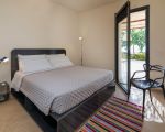 villa-gelso-bianco-bett-im-schlafbereich.jpg
