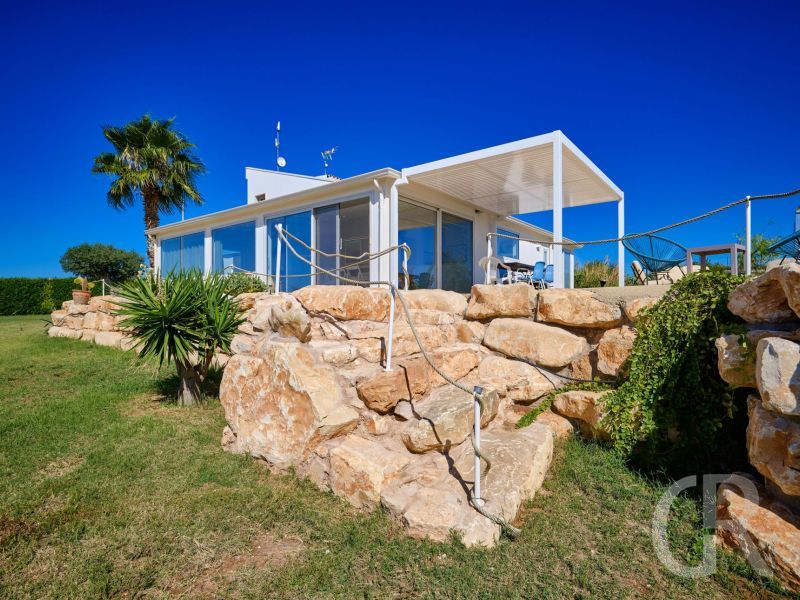 villa-ibla-blick-auf-das-ferienhaus.jpg