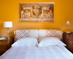 villa-mila-gemuetliches-bett.jpg