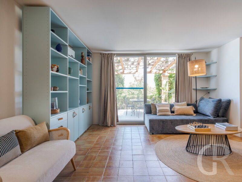 villa-pigna-blue-gemuetliches-wohnzimmer.jpg