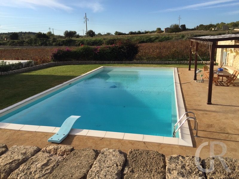 ferienwohnung-piscina-pool.jpg