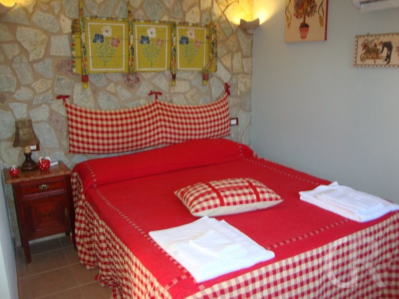 ferienwohnung-rino-doppelbett.JPG
