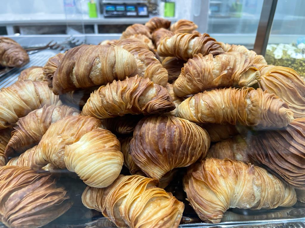 c-est-la-via-in-avola