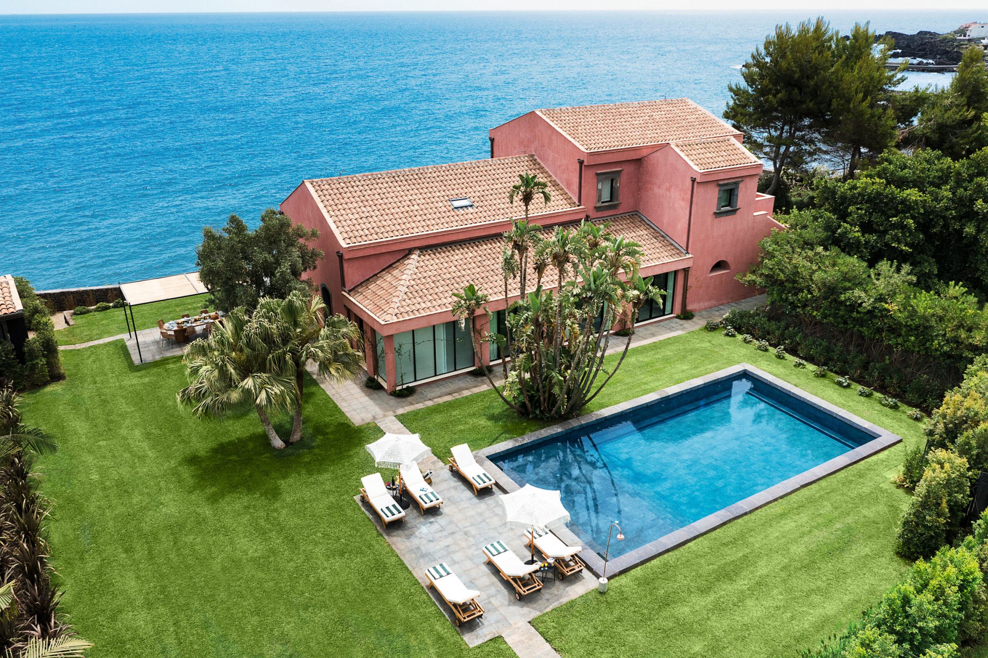 villa-acqua-marina-blick-auf-die-villa